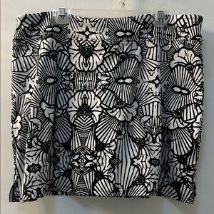 Tranquility by Colorado Clothing Black and White Floral Skorts, Sz L